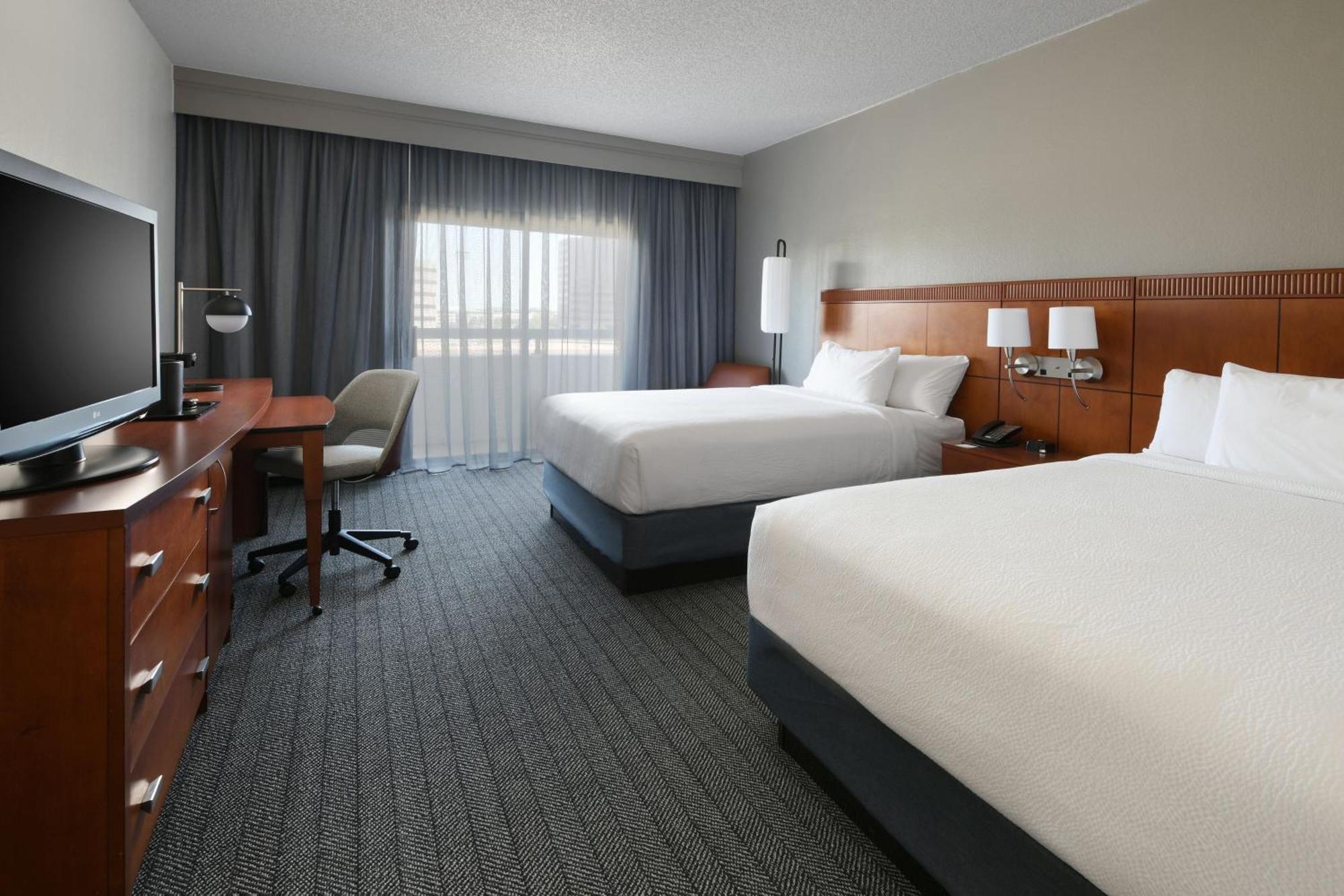 Courtyard Dallas Las Colinas Ървинг Екстериор снимка